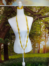 Load image into Gallery viewer, Set  ,Collar con Ilde  para Oshun /Precio Especial