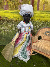 Load image into Gallery viewer, Mamá Francisca doll ,Muñeca Espiritual