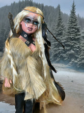 Load image into Gallery viewer, Guerrera Vikinga ,Doll,Muñeca Mediana