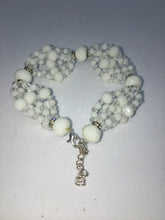 Load image into Gallery viewer, Ilde de Obatala , swarovski